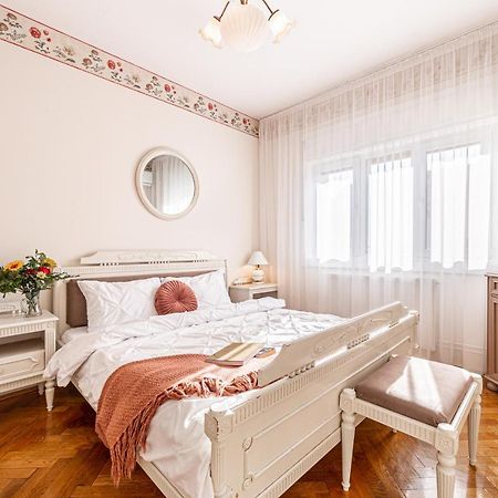 Nala Central Apartment อาราด ภายนอก รูปภาพ
