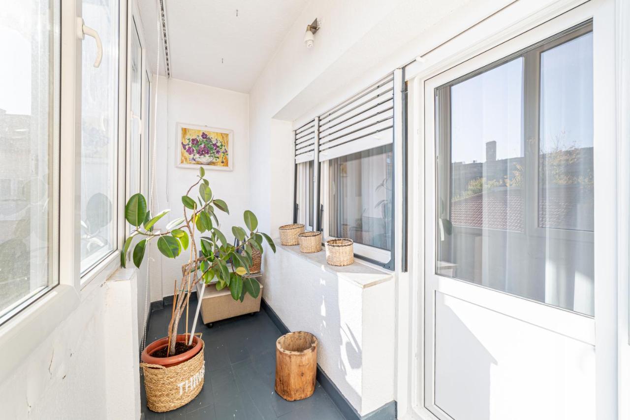 Nala Central Apartment อาราด ภายนอก รูปภาพ